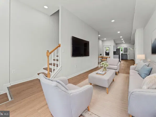 1836 W Fayette St, Baltimore, MD 21223