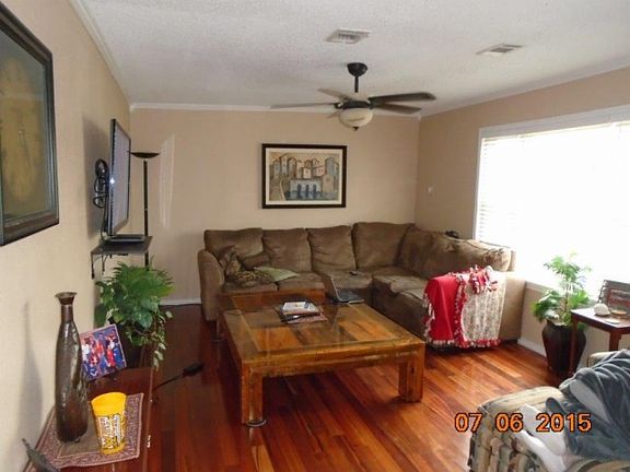 5th image of 619 N Shady Ln