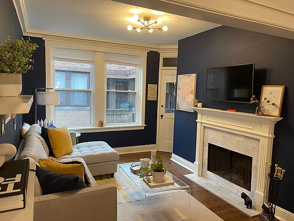 5th image of 2745 N Hampden Ct APT 3W