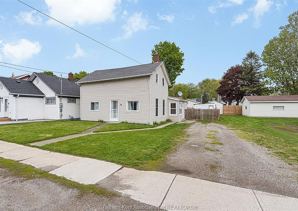 1st image of 39 McGeorge St