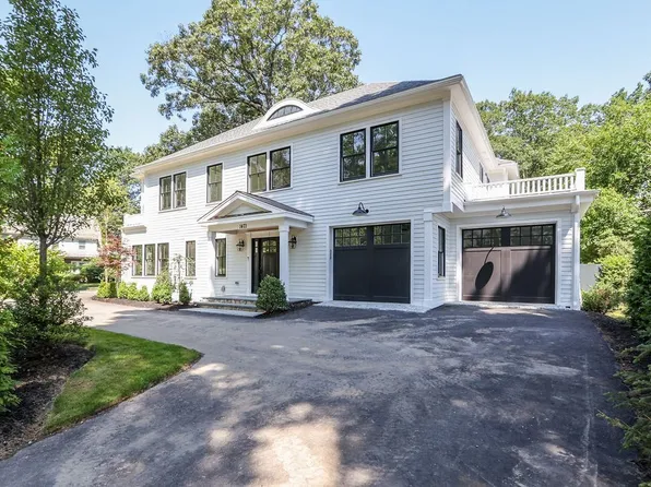 1471 Beacon St, Newton, MA 02468