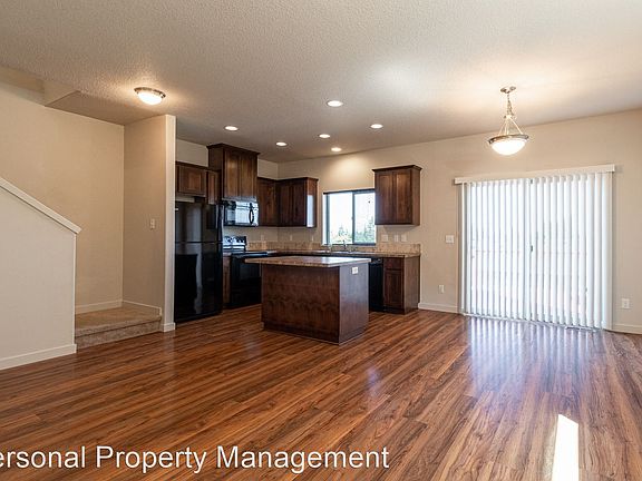 5th image of 1404 NE 71st Dr