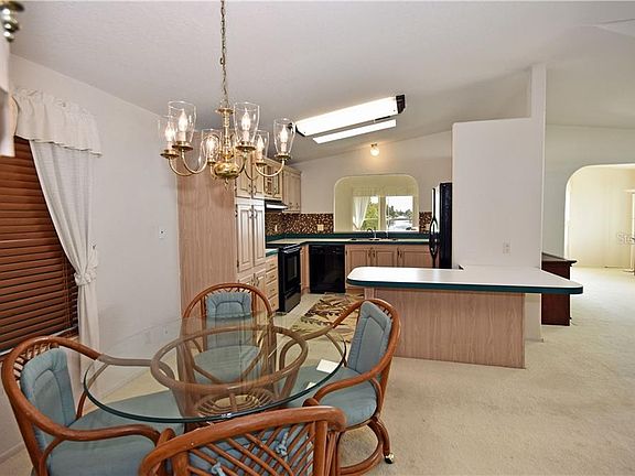 5th image of 1208 Seahorse Ln