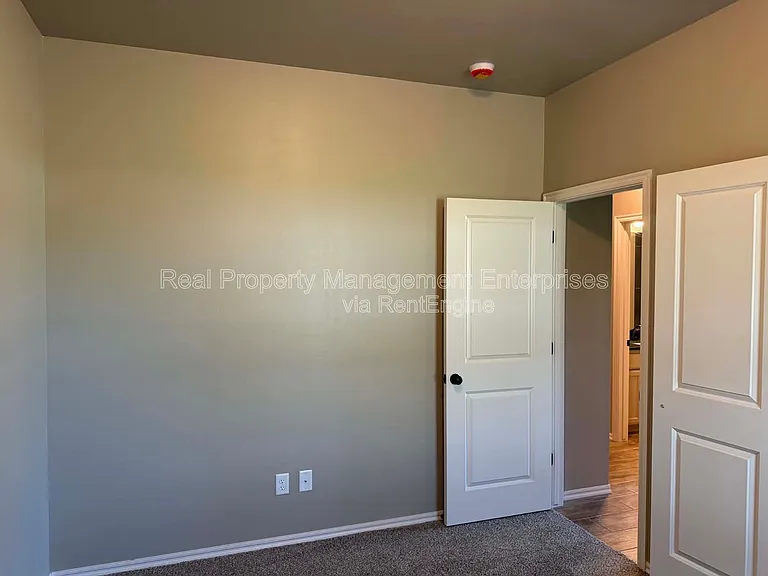 29174 Osage Hills Dr — Photo 24