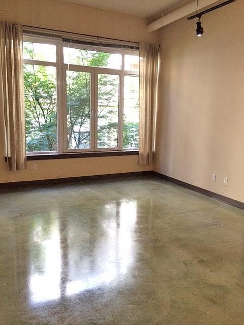 2nd image of 10708 Main St APT 406