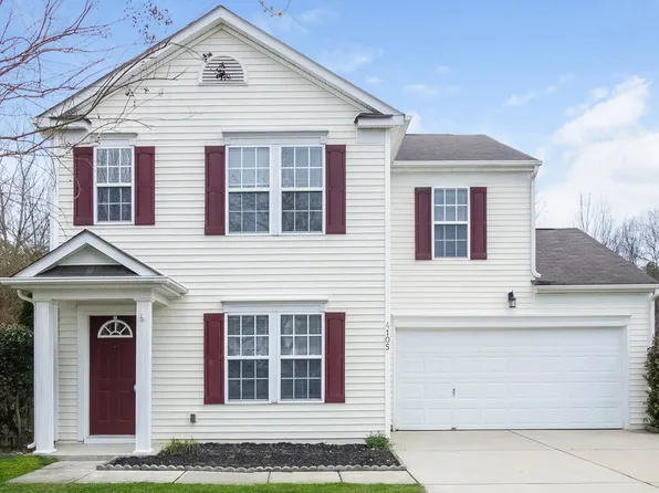 4105 Planters Watch Dr, Charlotte, NC 28278