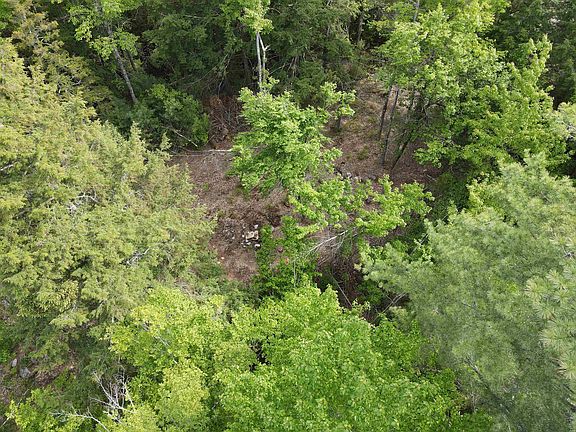 5th image of 15 Adams Way