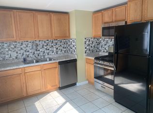 3 Blain Ct, Ann Arbor, MI