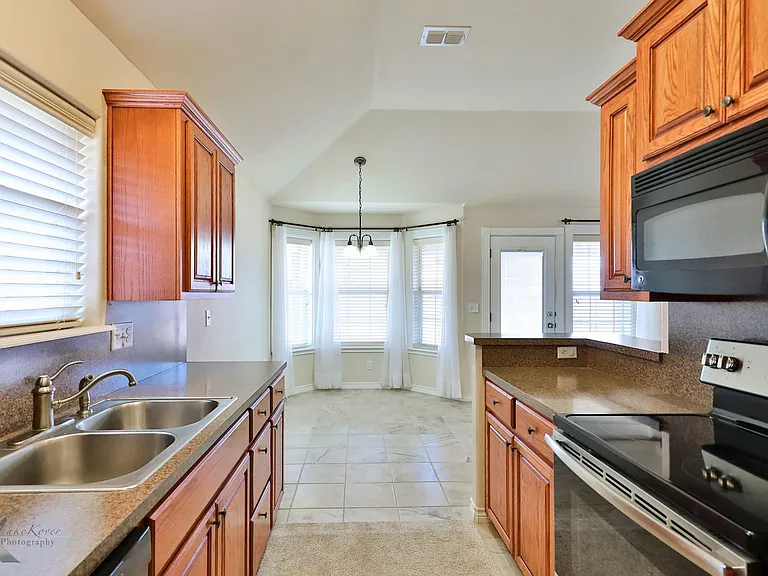 1218 Lewis And Clark Trl — Photo 29