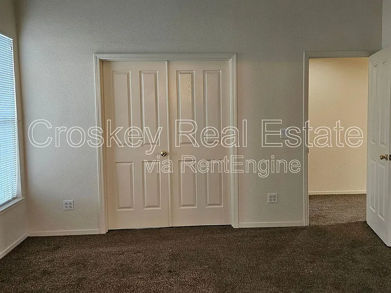 1952 Kettle Rock Ct — Photo 6