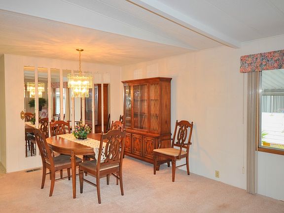 5th image of 11436 SE 208th St Space 132