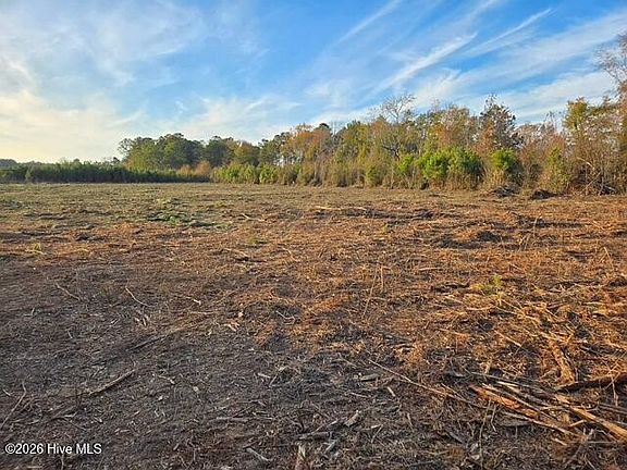 2nd image of 1334 Meeks Road