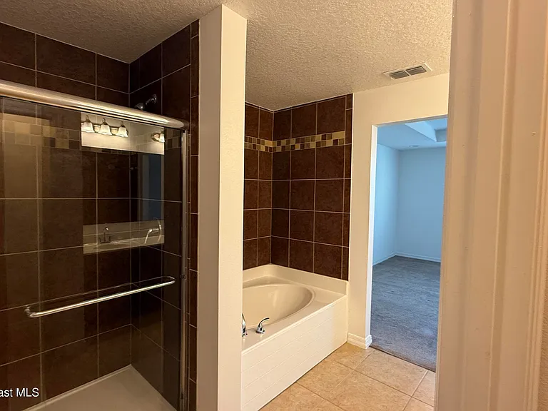 4121 Masira Ct — Photo 24