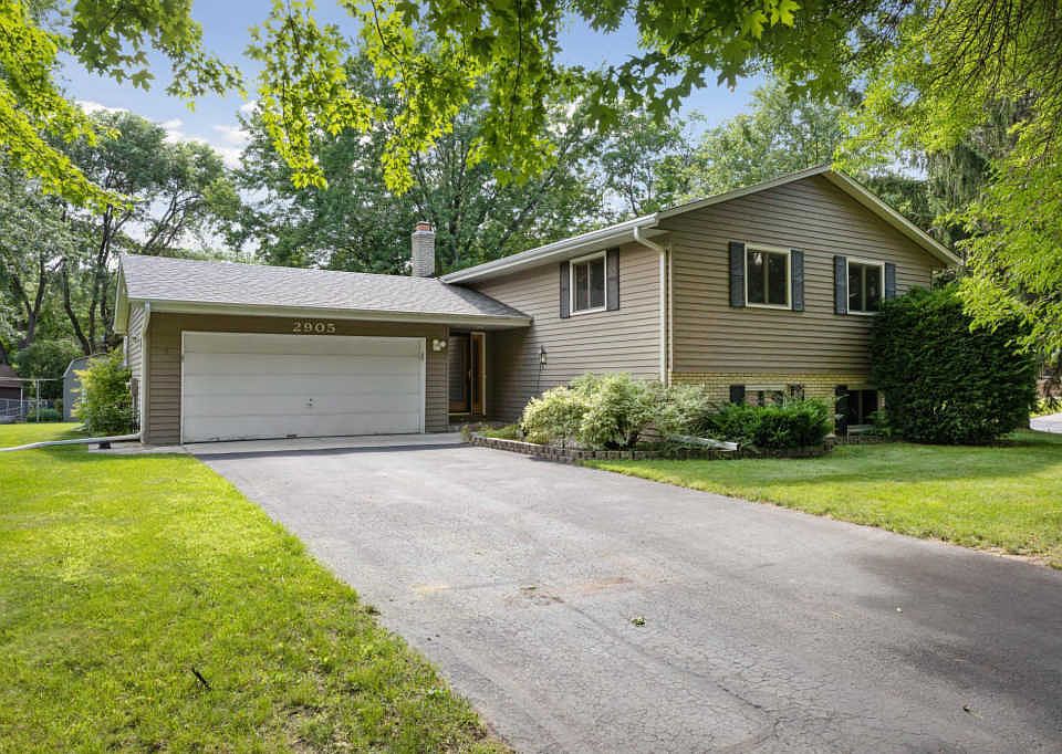 1st image of 2905 Mary Ln N