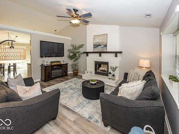 4th image of 5507 Pine Knoll Blvd