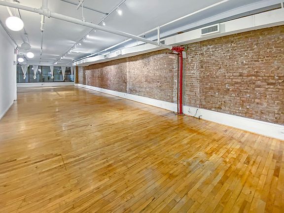 4th image of 149 W 27th St Floor 3
