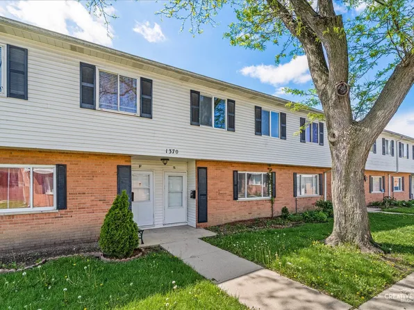 1370 Monomoy St, Aurora, IL 60506