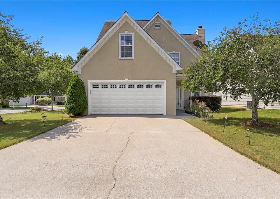 1st image of 6001 Bordeau Walk SE