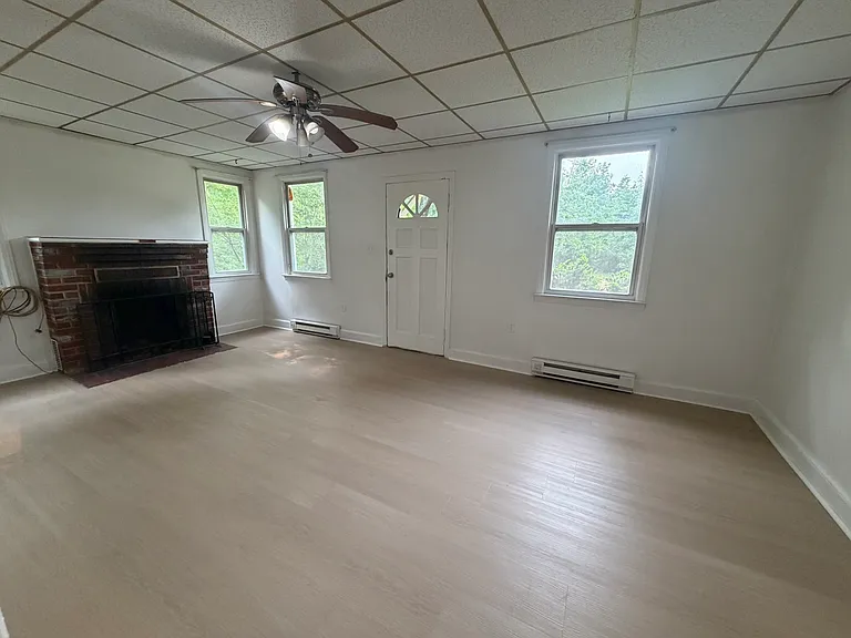 1547 Underwood Rd — Photo 12