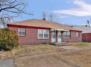 2208 S Hydraulic Ave, Wichita, KS 67211