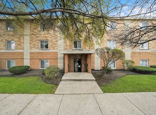 5209 S Leclaire Ave APT 2A, Chicago, IL 60638