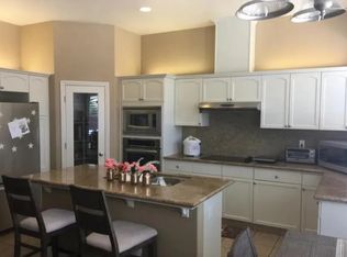 7183 W Morris Ave, Fresno, CA