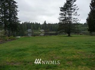 50 E Shore Dr, Grapeview, WA 98546