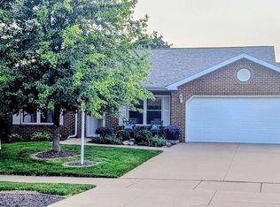 3012 Independence Dr, Peru, IL 61354