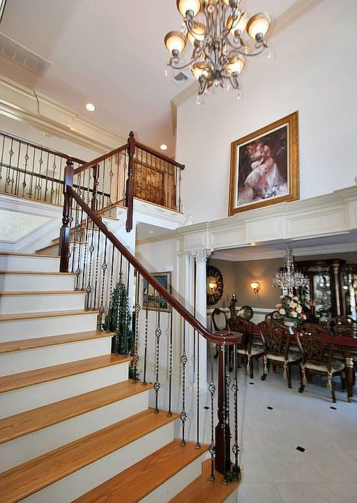 Bridal Staircase!