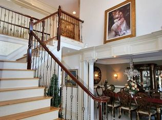 23 Leoson Pkwy, Old Tappan, NJ 07675