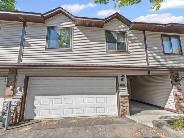 8858 N Maplebrook Ct, Brooklyn Park, MN 55445