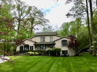 22377 Madison Rd, South Bend, IN 46614