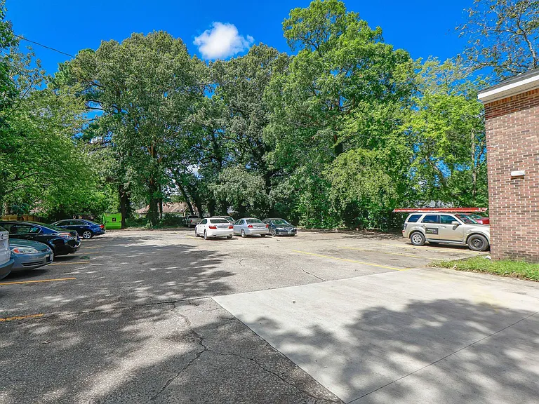 2707 Azalea Garden Rd — Photo 22