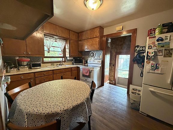 3rd image of 2437 N 22nd STREET
