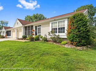 1220B Thornbury Ln, Manchester Township, NJ 08759
