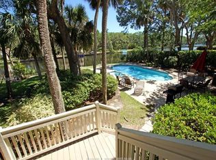 48 Sea Ln, Hilton Head Island, SC 29928