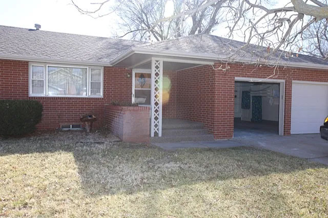601 W 30th Ave