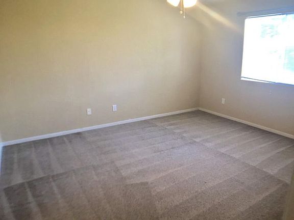 3rd image of 3108 Lantana Dr