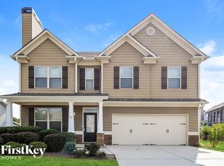 28 White Oak Dr, Dallas, GA 30132