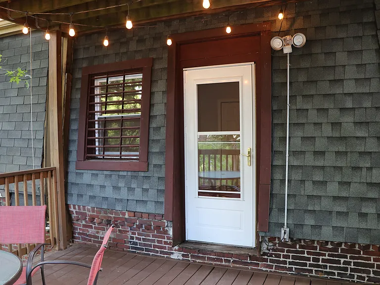 320 Warren St #2 — Photo 29
