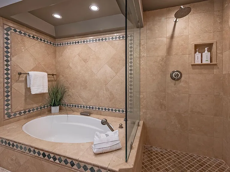 1017 Koohoo Pl — Photo 37