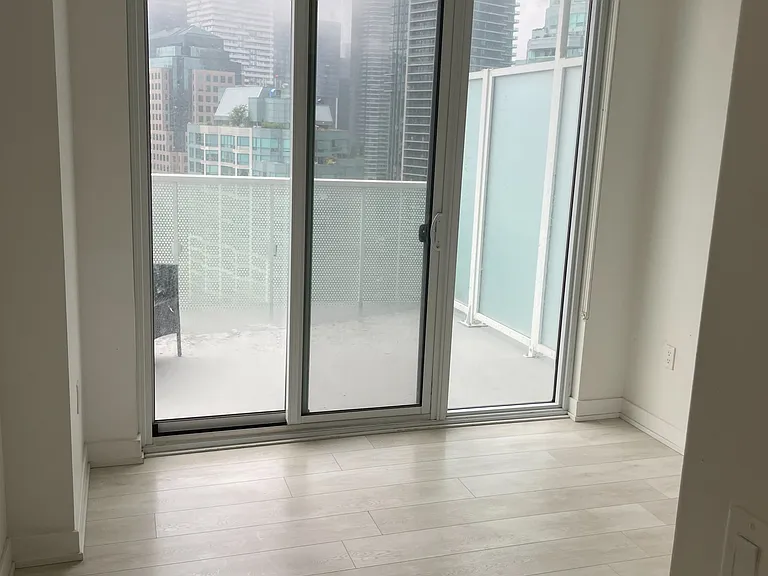 15 Queens Quay E #2404 — Photo 6