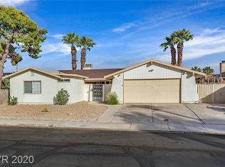 4416 Annie Oakley Dr, Las Vegas, NV 89121