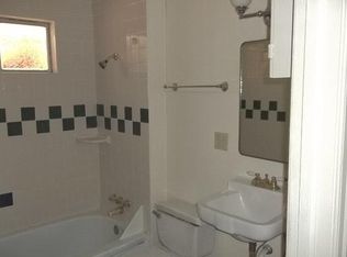 633 8th St, Springfield, OR 97477