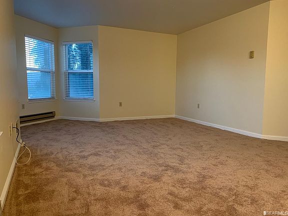 5th image of 2250 24th St Unit 329