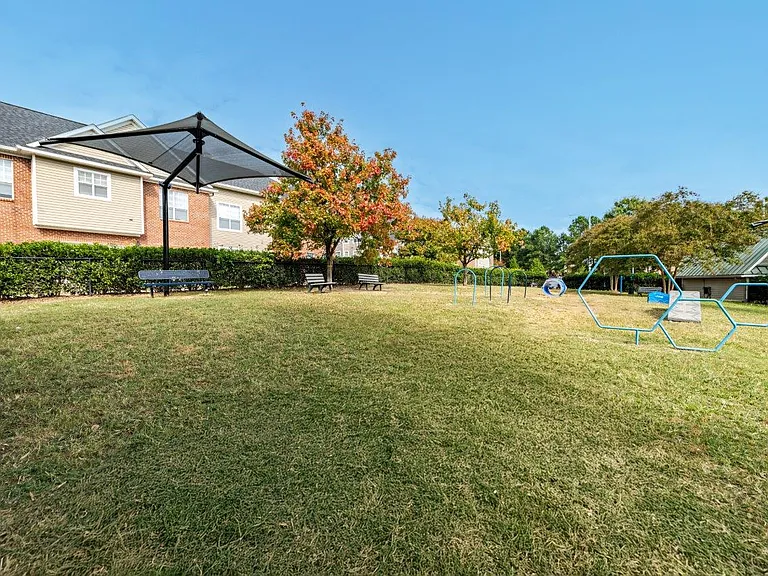 Westlake at Morganton Apartment Homes — Photo 23