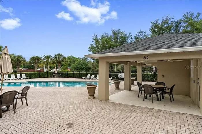 221 Carina Cir — Photo 23
