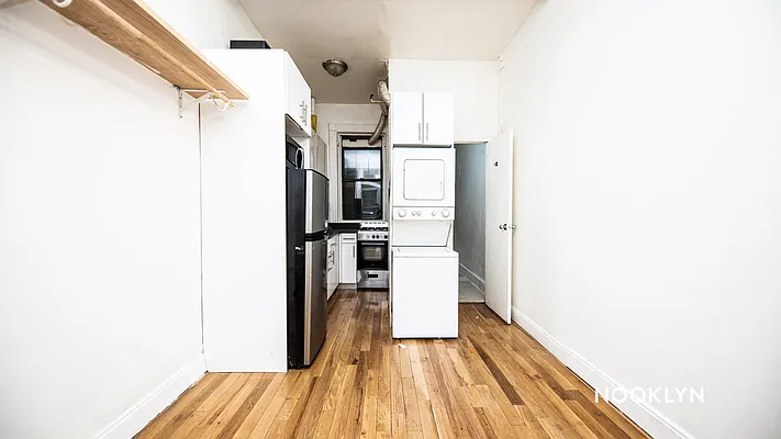 Rented by Nooklyn NYC LLC | media 10