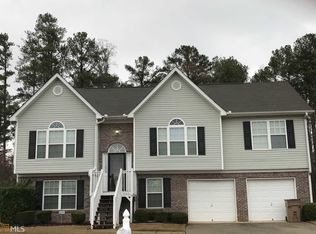 135 Peachtree Glen Dr, Ellenwood, GA 30294