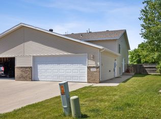 1030 Oak Pl, West Fargo, ND 58078